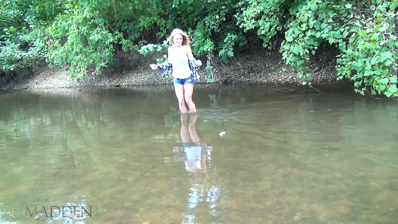 Preview of MeetMadden Wet In Stream XXX